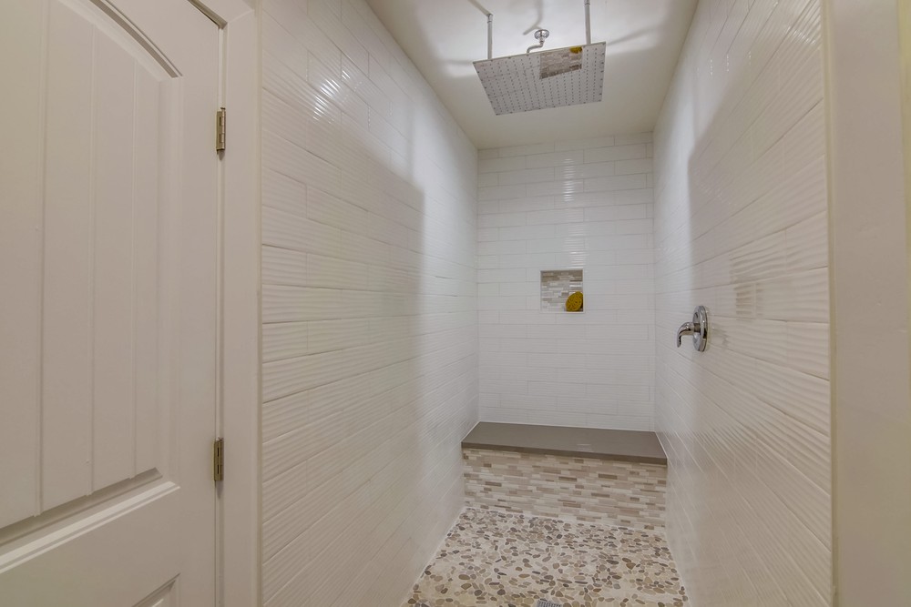 Virtual tour photo 51 of 88 for 3911 Clark St