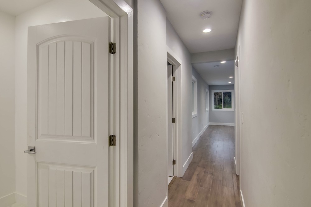 Virtual tour photo 56 of 88 for 3911 Clark St