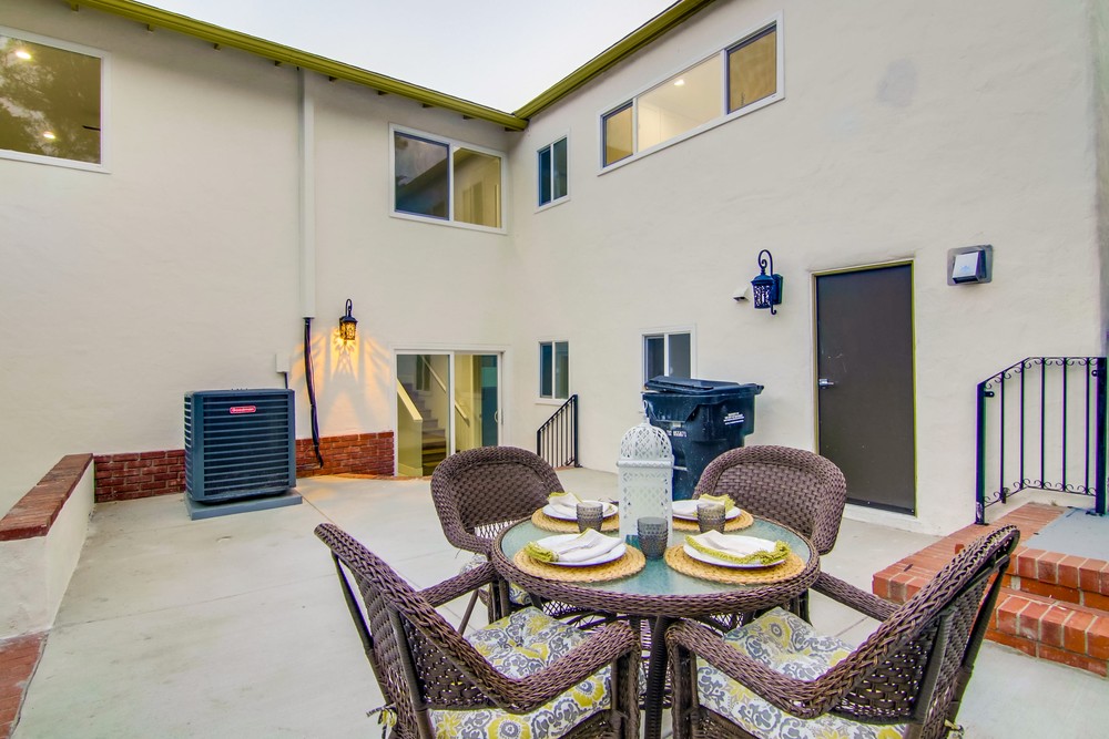 Virtual tour photo 73 of 88 for 3911 Clark St