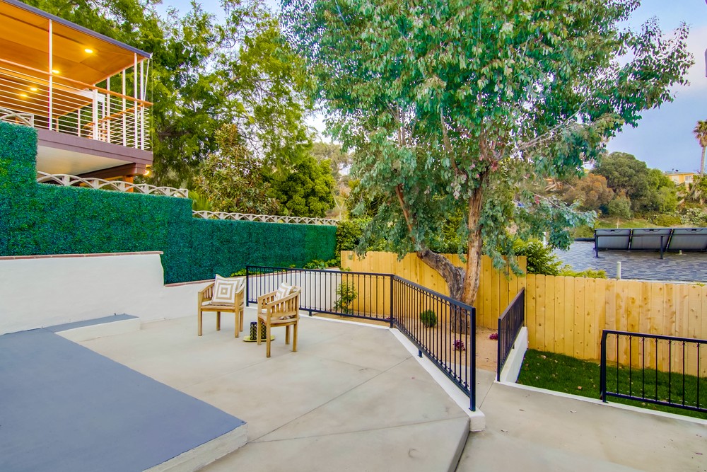 Virtual tour photo 76 of 88 for 3911 Clark St