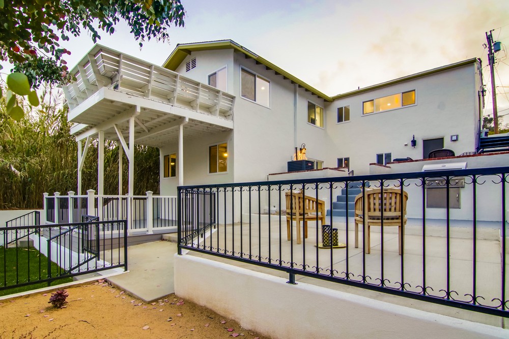 Virtual tour photo 83 of 88 for 3911 Clark St