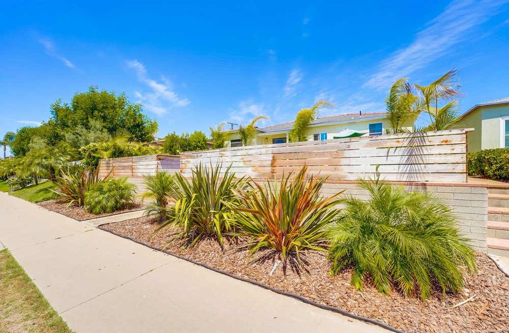 Virtual tour photo 4 of 57 for 3911 Haines St