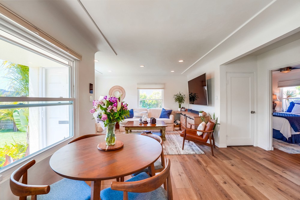 Virtual tour photo 20 of 57 for 3911 Haines St