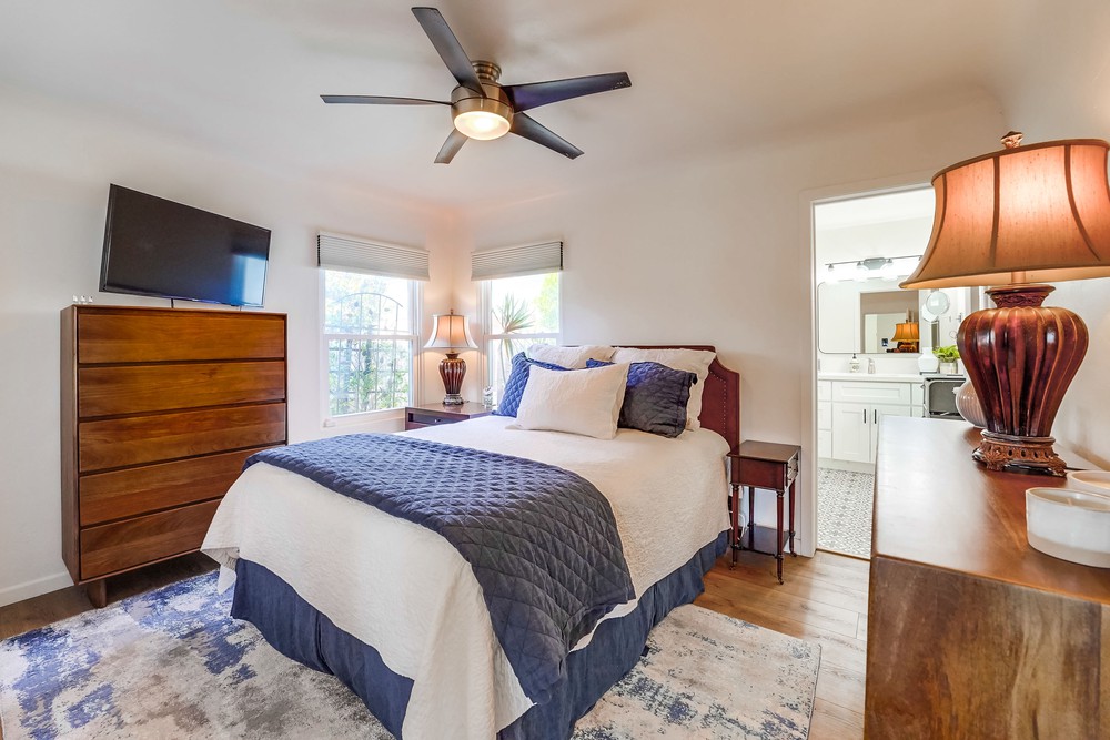 Virtual tour photo 30 of 57 for 3911 Haines St