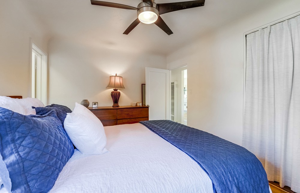 Virtual tour photo 32 of 57 for 3911 Haines St