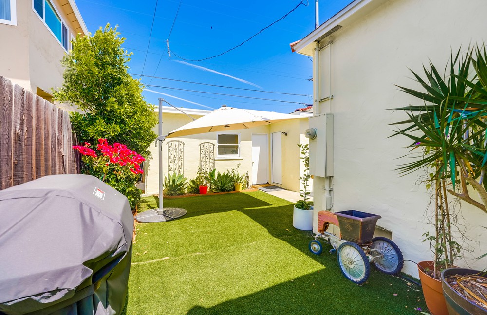 Virtual tour photo 46 of 57 for 3911 Haines St