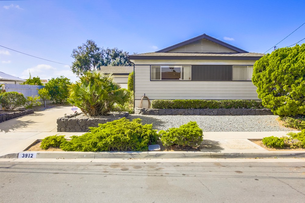 Virtual tour photo 4 of 37 for 3912 Hughes Ct