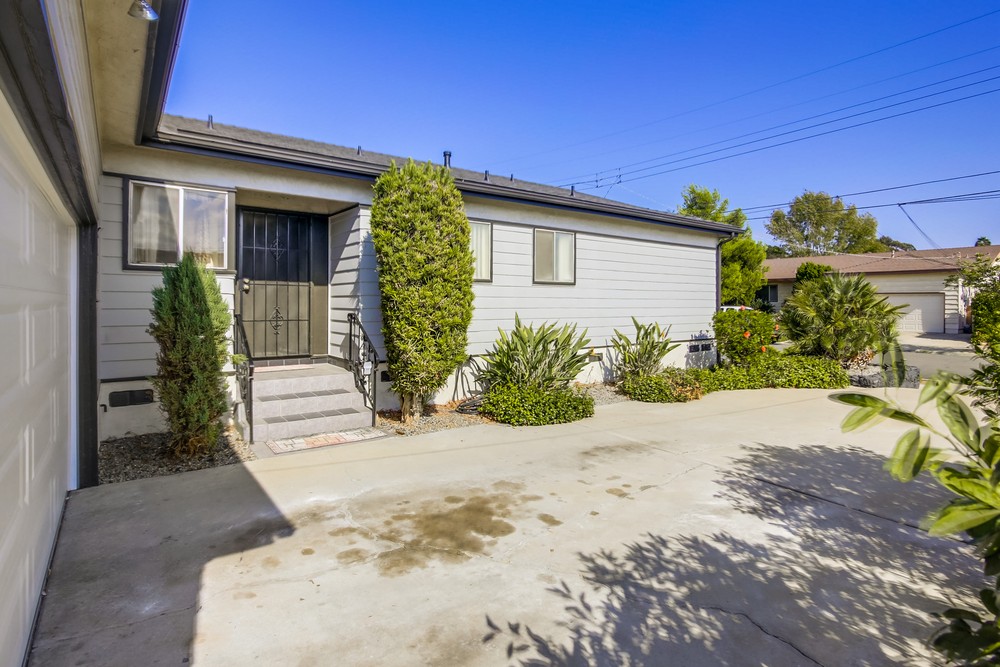 Virtual tour photo 6 of 37 for 3912 Hughes Ct