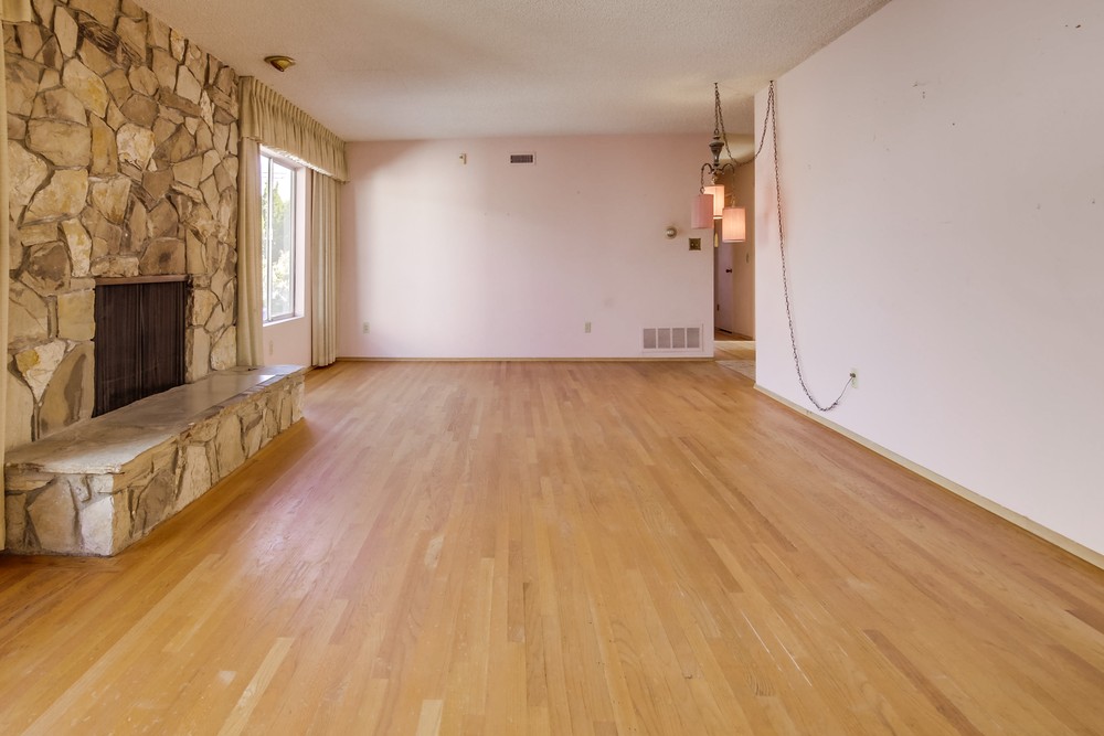 Virtual tour photo 11 of 37 for 3912 Hughes Ct