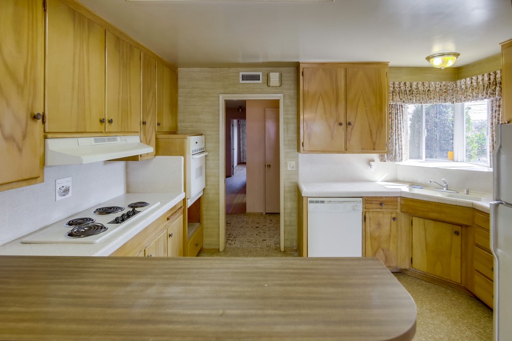 Virtual tour photo 18 of 37 for 3912 Hughes Ct