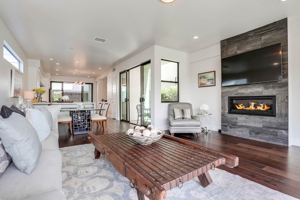 Virtual tour photo 9 of 45 for 3913 Kendall St