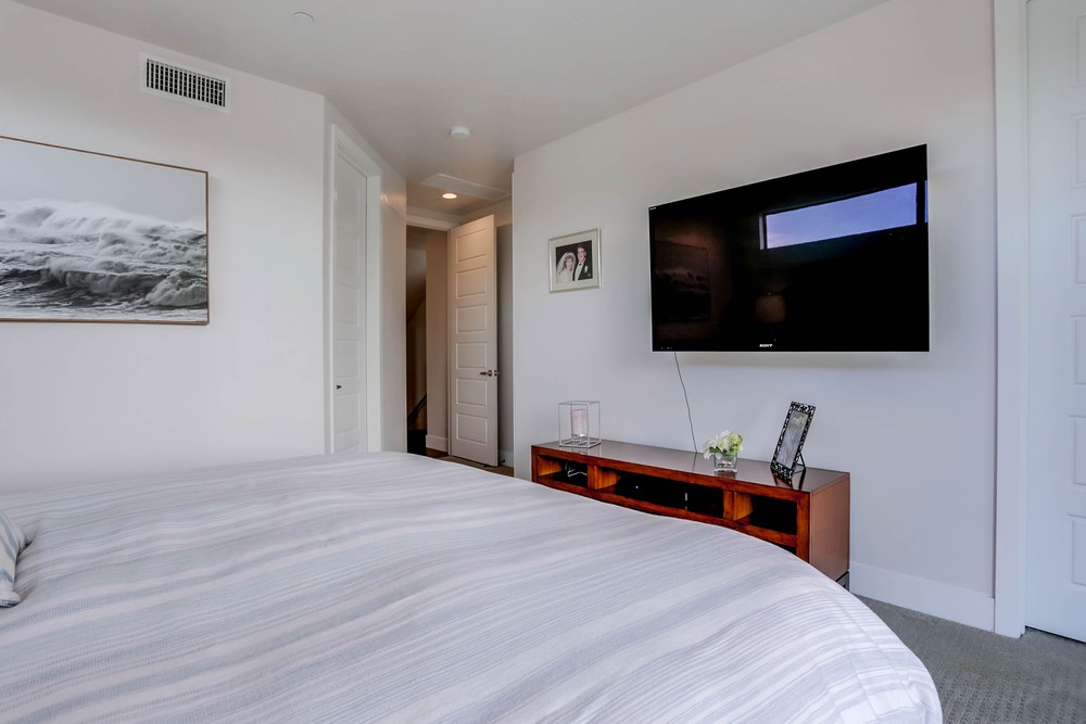 Virtual tour photo 24 of 45 for 3913 Kendall St