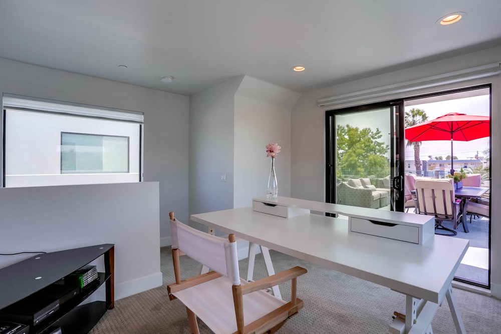 Virtual tour photo 34 of 45 for 3913 Kendall St