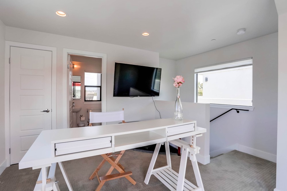 Virtual tour photo 35 of 45 for 3913 Kendall St