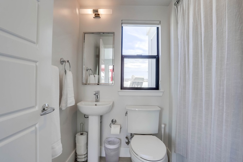 Virtual tour photo 36 of 45 for 3913 Kendall St