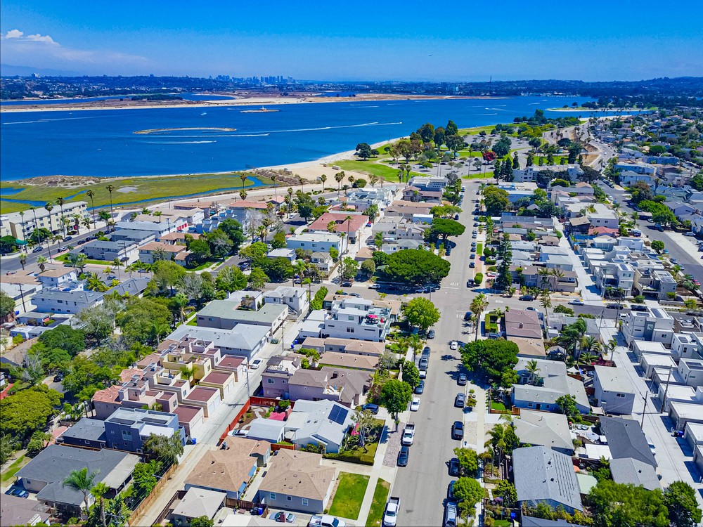 Virtual tour photo 25 of 31 for 3913 Kendall St