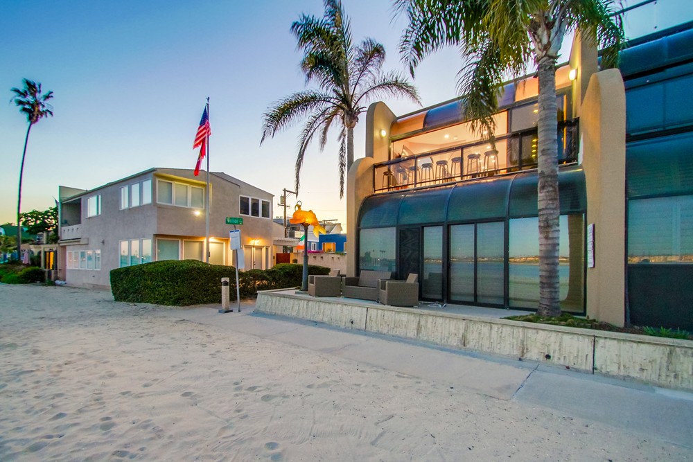 Virtual tour photo 9 of 58 for 3914 Bayside Walk