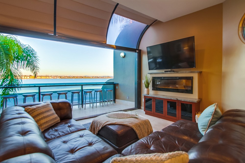 Virtual tour photo 11 of 58 for 3914 Bayside Walk
