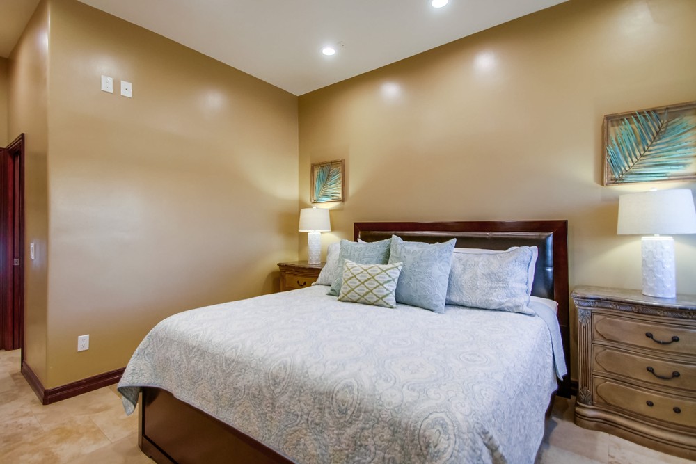 Virtual tour photo 37 of 58 for 3914 Bayside Walk