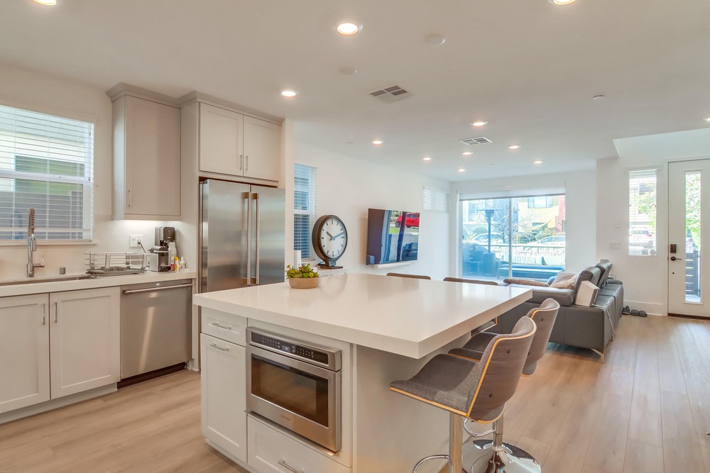 Virtual tour photo 21 of 43 for 3915 Shasta St
