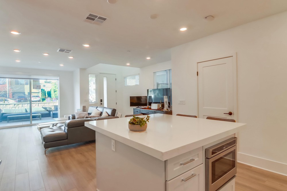 Virtual tour photo 22 of 43 for 3915 Shasta St