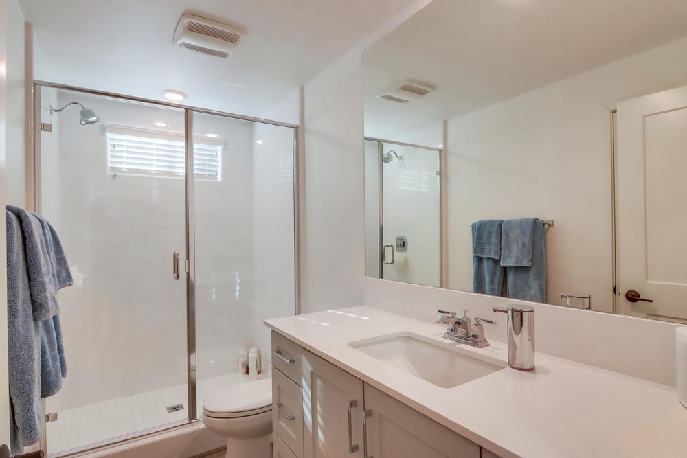 Virtual tour photo 23 of 43 for 3915 Shasta St
