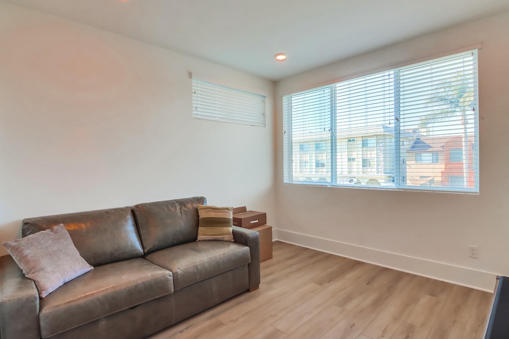 Virtual tour photo 29 of 43 for 3915 Shasta St