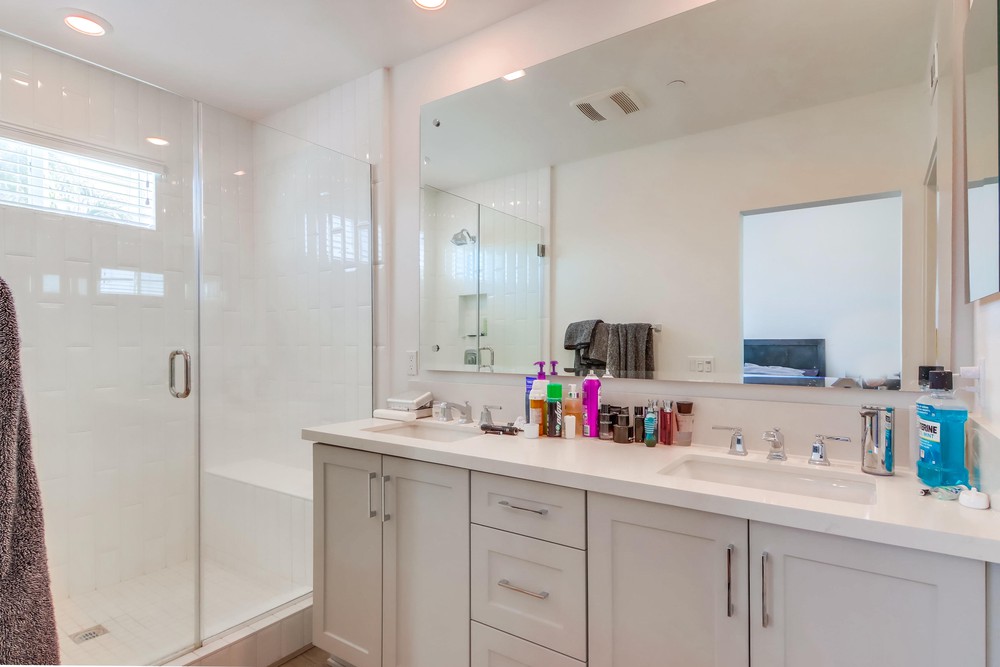 Virtual tour photo 32 of 43 for 3915 Shasta St