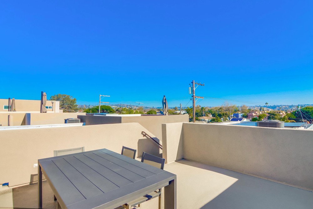 Virtual tour photo 40 of 43 for 3915 Shasta St
