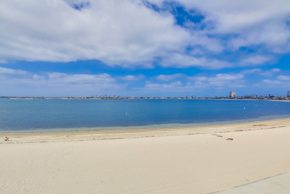 Virtual tour photo 30 of 62 for 3916 Riviera Dr Unit #402