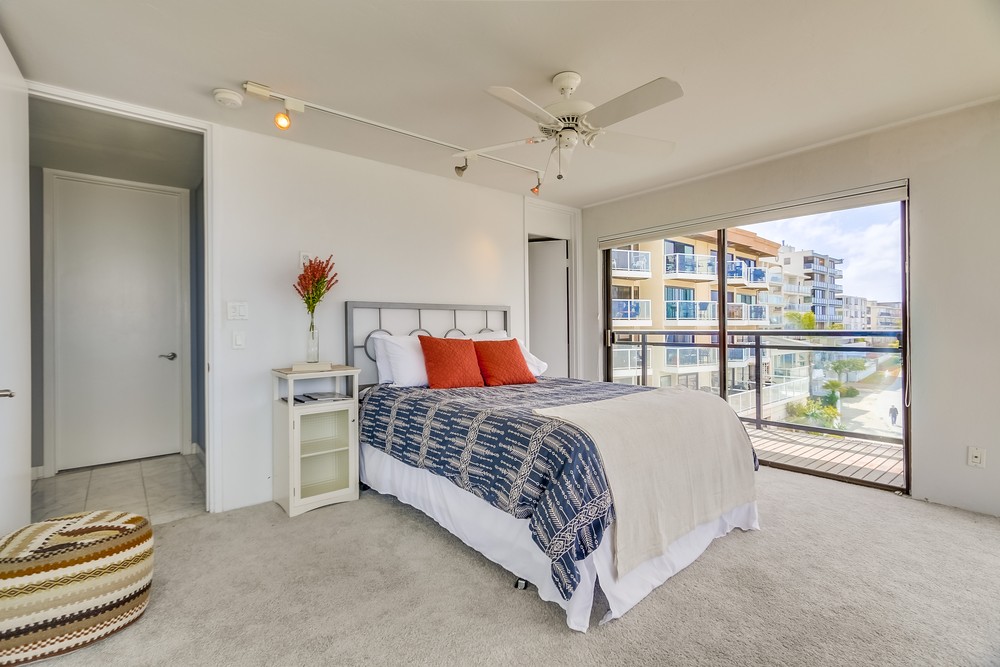 Virtual tour photo 33 of 62 for 3916 Riviera Dr Unit #402