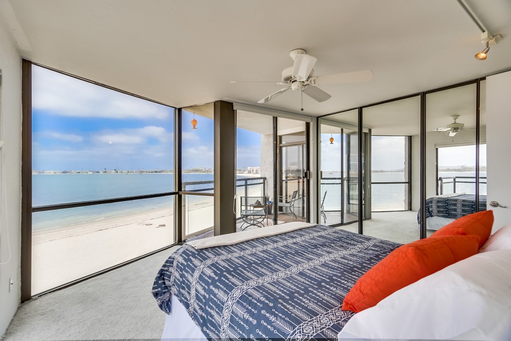 Virtual tour photo 35 of 62 for 3916 Riviera Dr Unit #402
