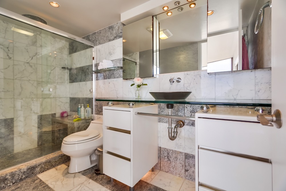 Virtual tour photo 36 of 62 for 3916 Riviera Dr Unit #402