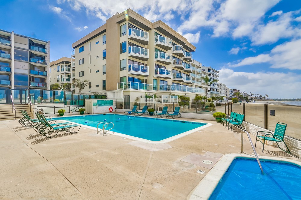 Virtual tour photo 53 of 62 for 3916 Riviera Dr Unit #402