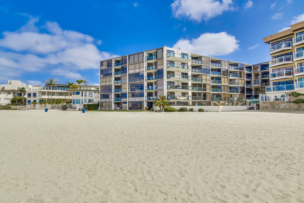 Virtual tour photo 56 of 62 for 3916 Riviera Dr Unit #402
