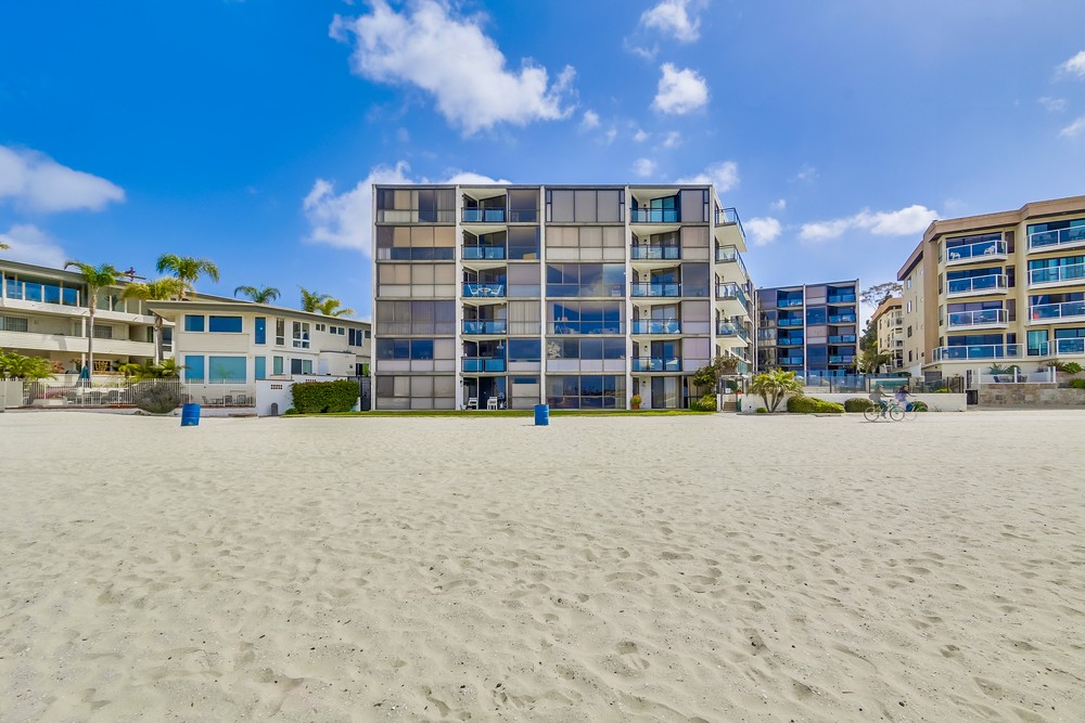 Virtual tour photo 57 of 62 for 3916 Riviera Dr Unit #402