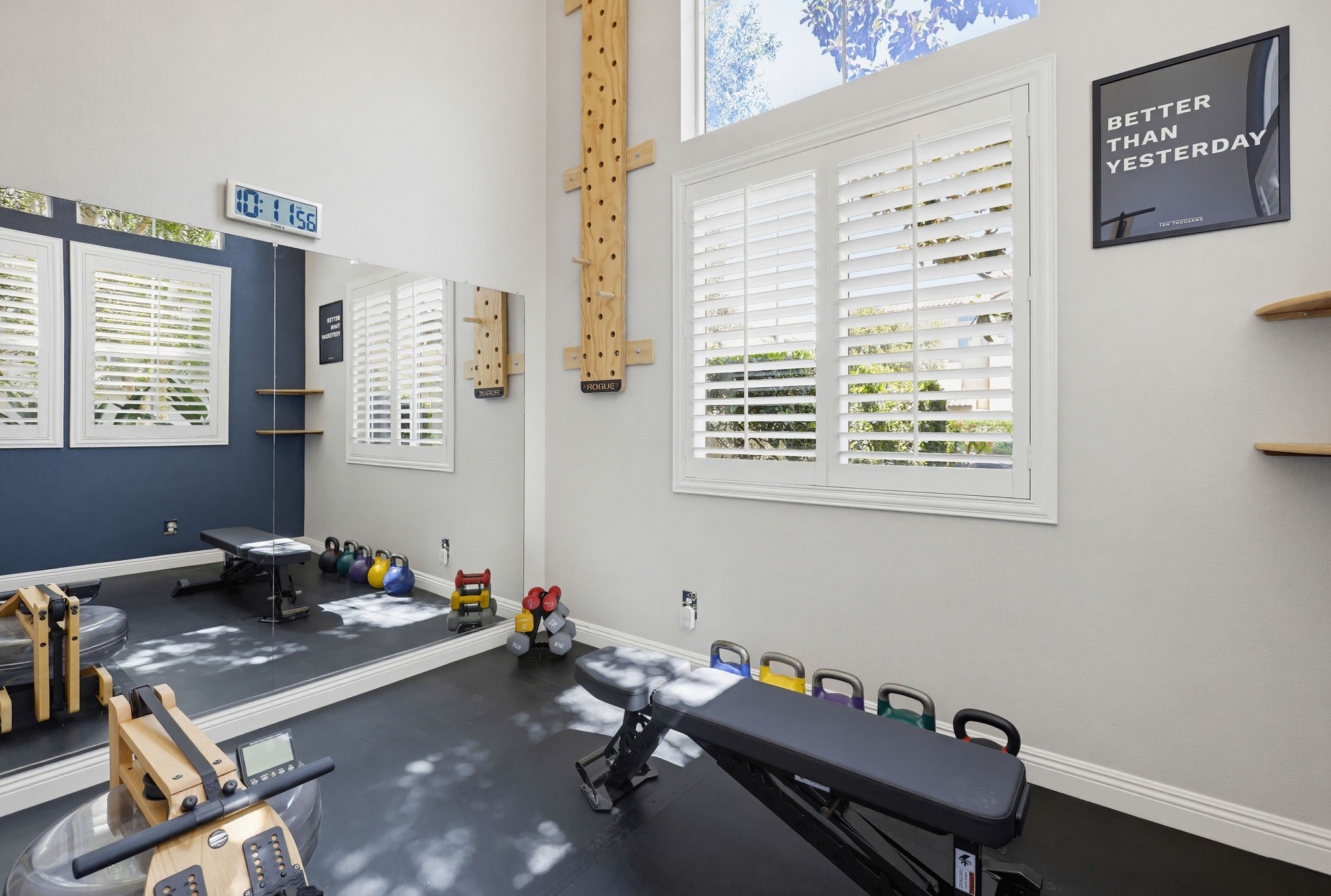 Virtual tour photo 13 of 106 for 392 W Linden Dr