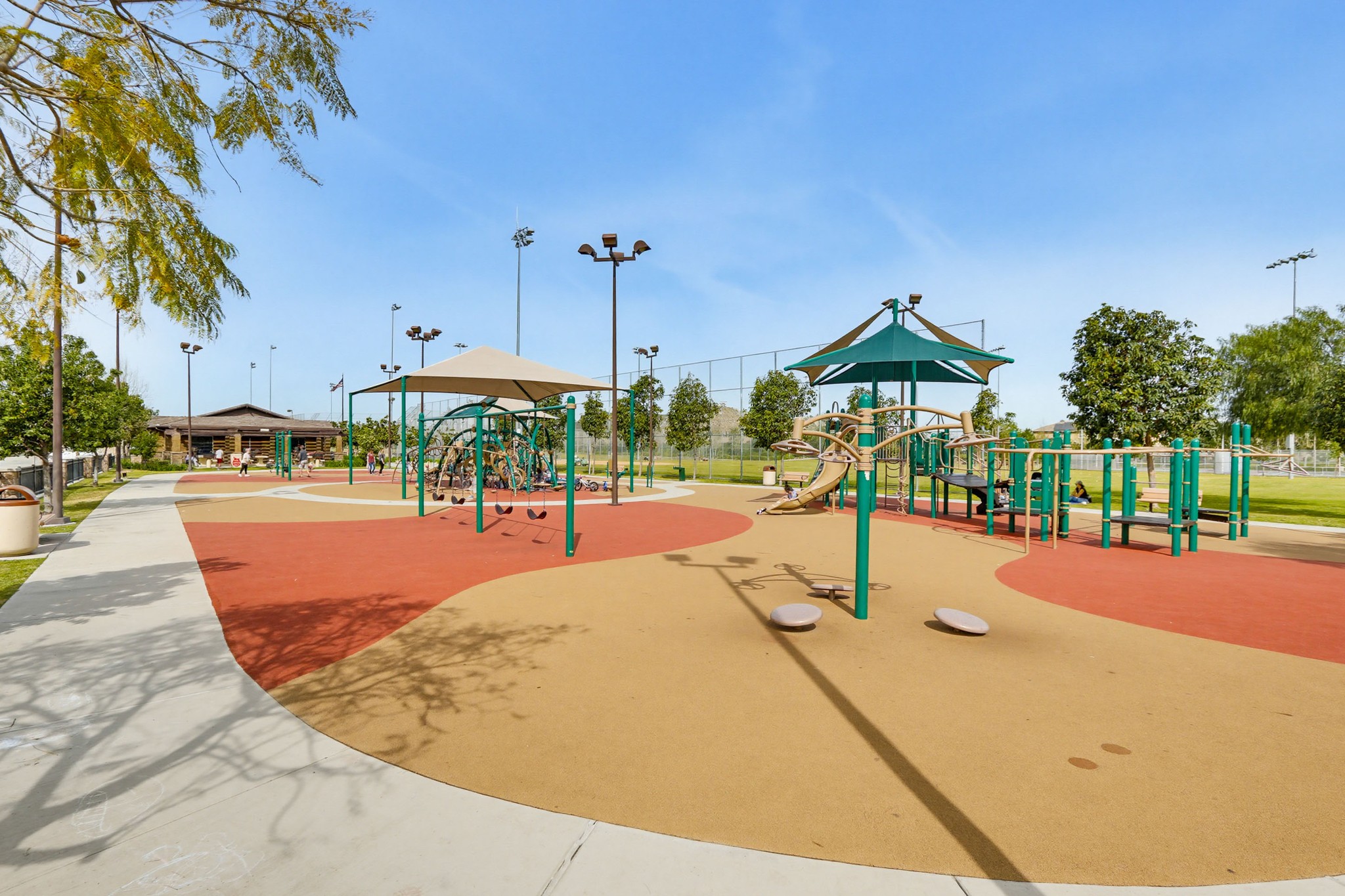 Virtual tour photo 95 of 106 for 392 W Linden Dr