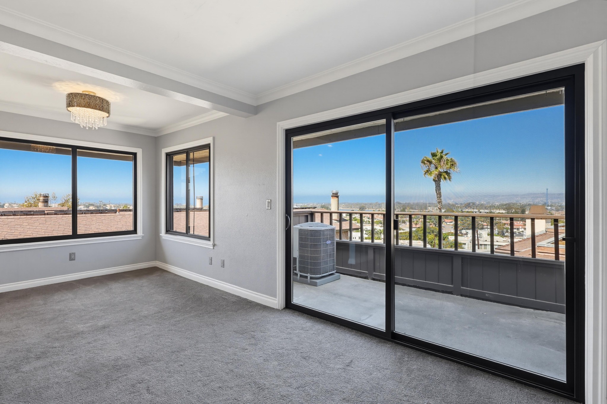Virtual tour photo 8 of 44 for 3921 Leland St