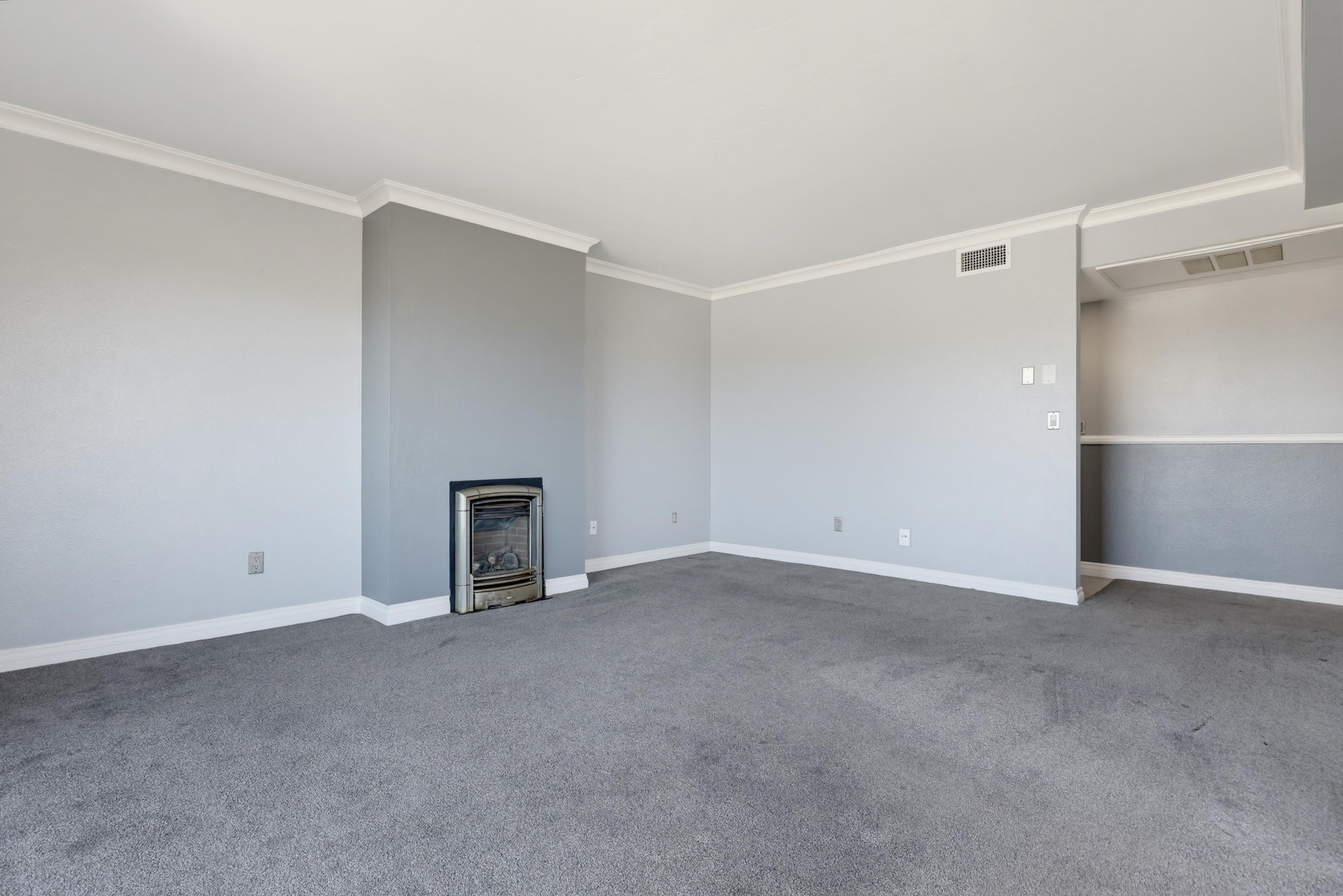 Virtual tour photo 11 of 44 for 3921 Leland St