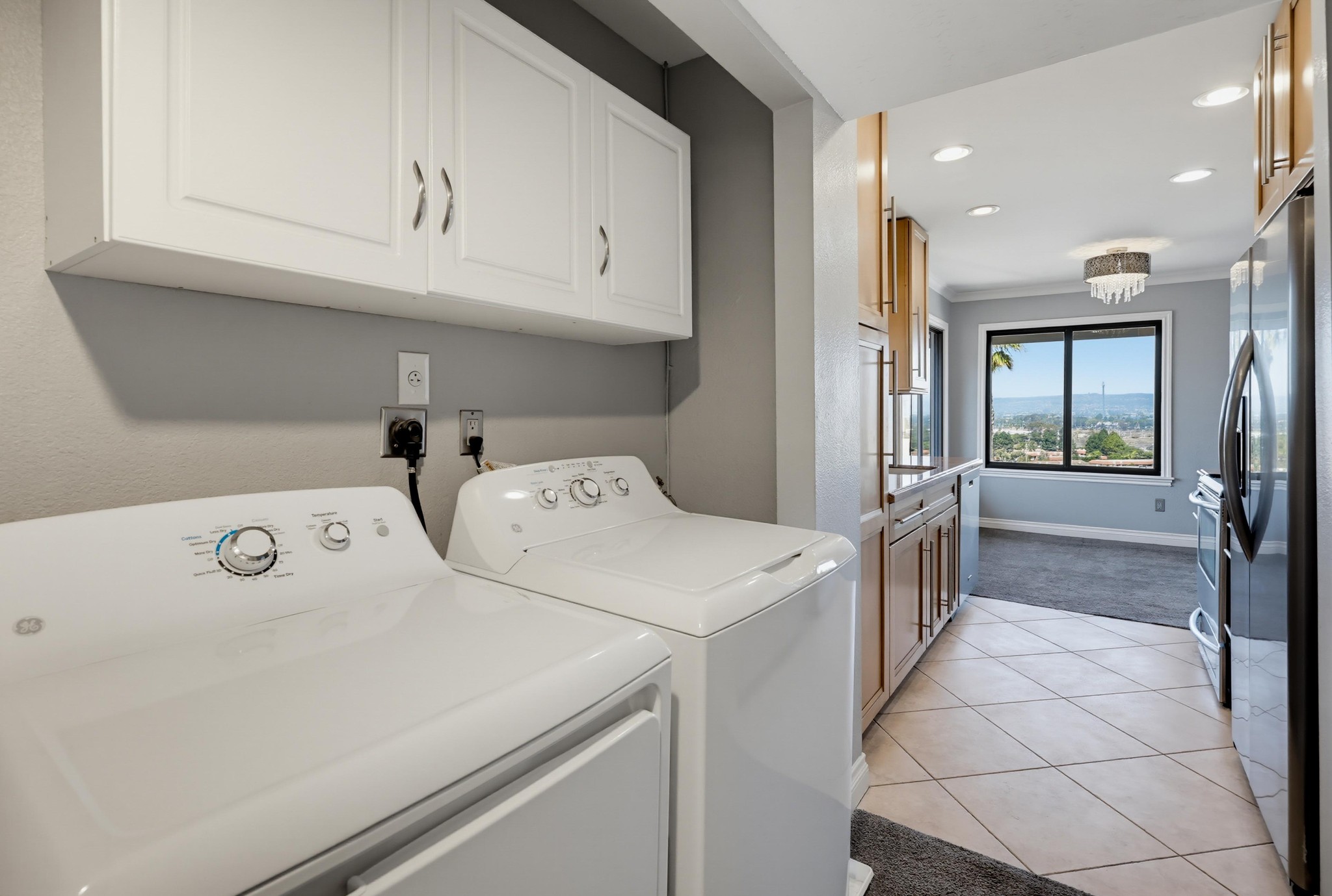 Virtual tour photo 26 of 44 for 3921 Leland St