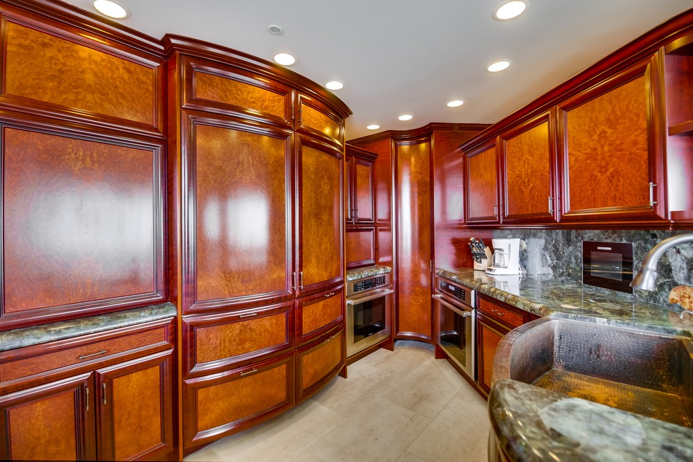 Virtual tour photo 19 of 61 for 3921 Ocean Front Walk