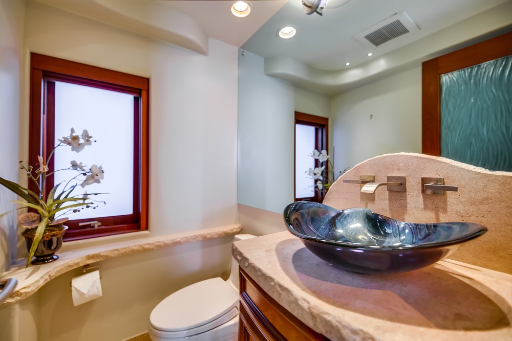 Virtual tour photo 22 of 61 for 3921 Ocean Front Walk