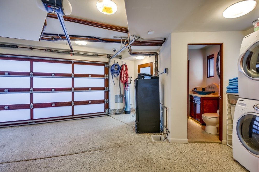 Virtual tour photo 53 of 61 for 3921 Ocean Front Walk