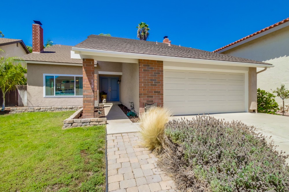 Virtual tour photo 5 of 46 for 3922 Catamarca Dr