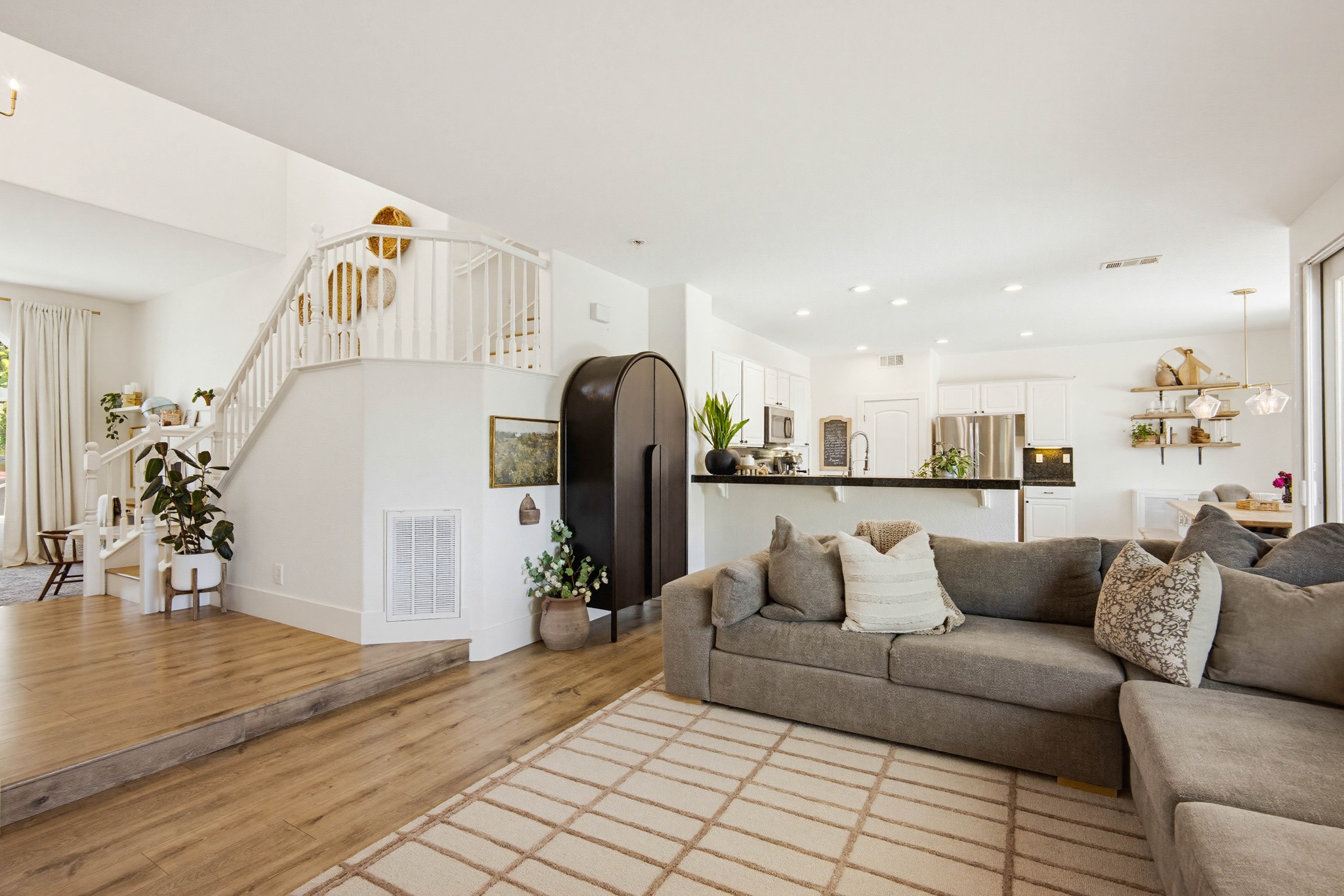 Virtual tour photo 13 of 69 for 39237 Seraphina Rd