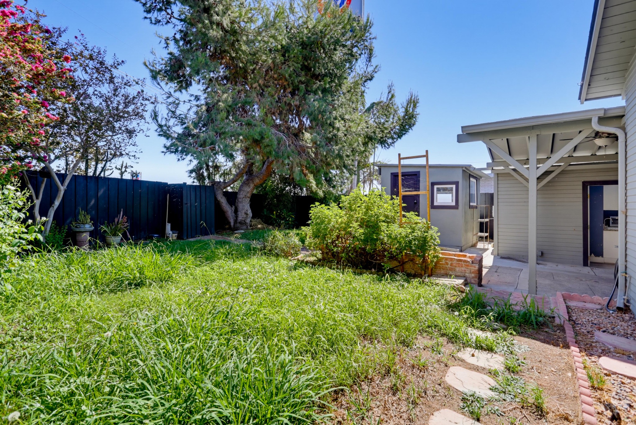 Virtual tour photo 26 of 33 for 3927 Bancroft St