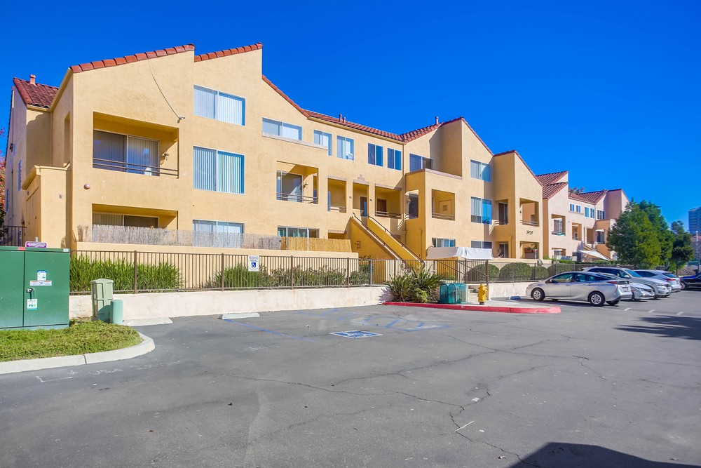 Virtual tour photo 1 of 33 for 3929 Nobel Dr UNIT 90