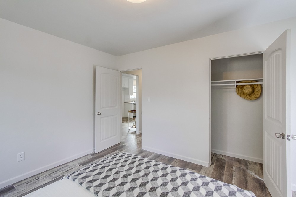 Virtual tour photo 22 of 35 for 3930 Donna Ave
