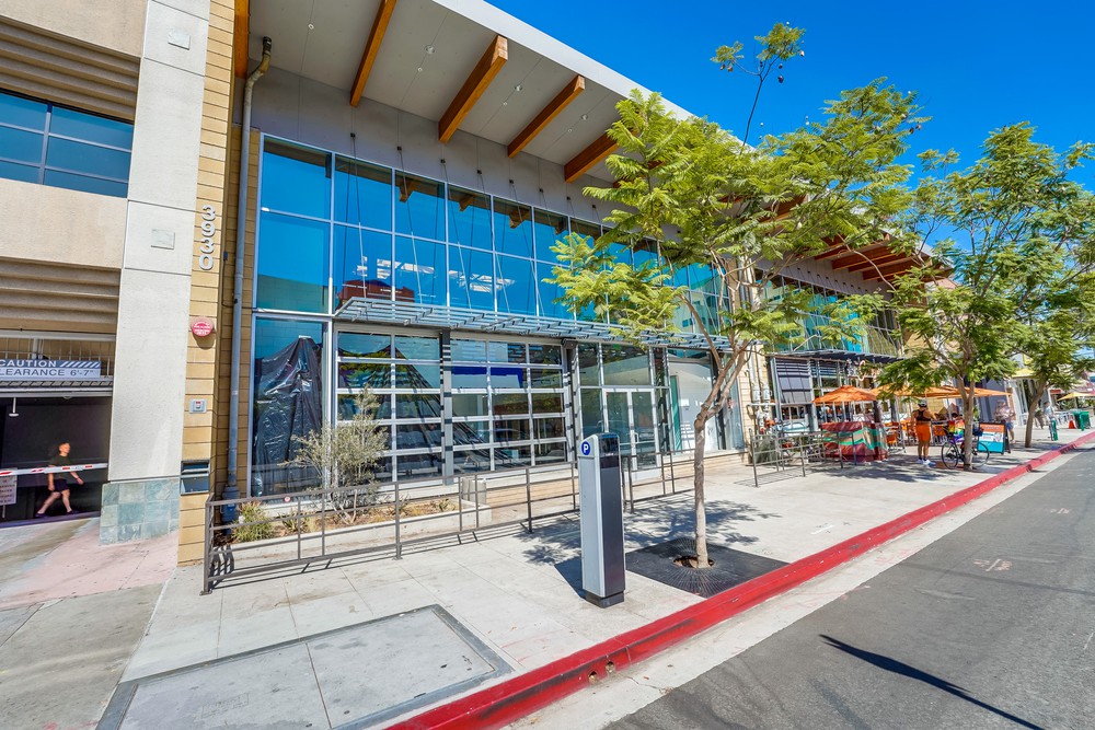 Virtual tour photo 1 of 46 for 3930 Fifth Ave
